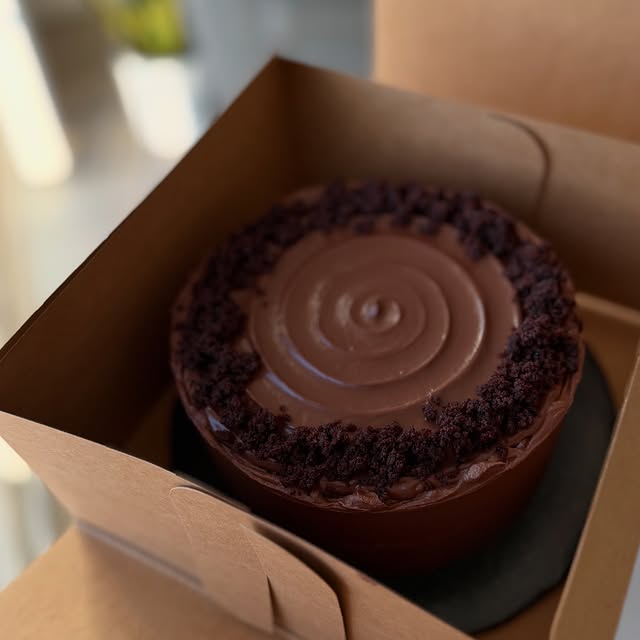Chocolate cake source from Instagram